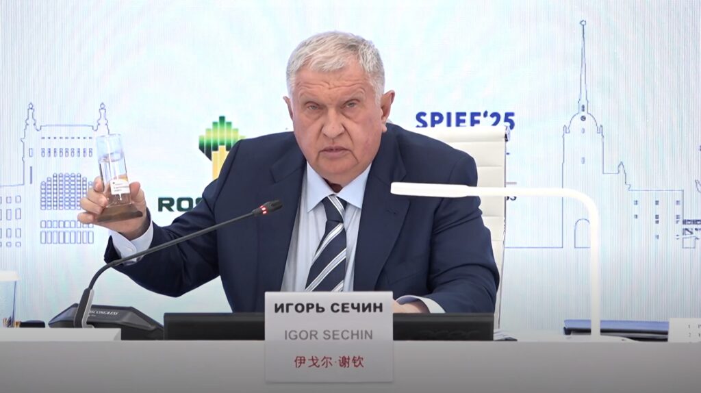 «Роснефть» научилась производить синтетическую нефть по технологии GTL